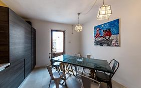 Itaca Home To Explorers In Polignano A Mare
